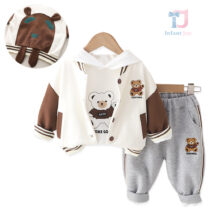 3-częściowy komplet sportowy składający się z kurtki typu bomber, bluzy z kapturem i spodni Bear League
