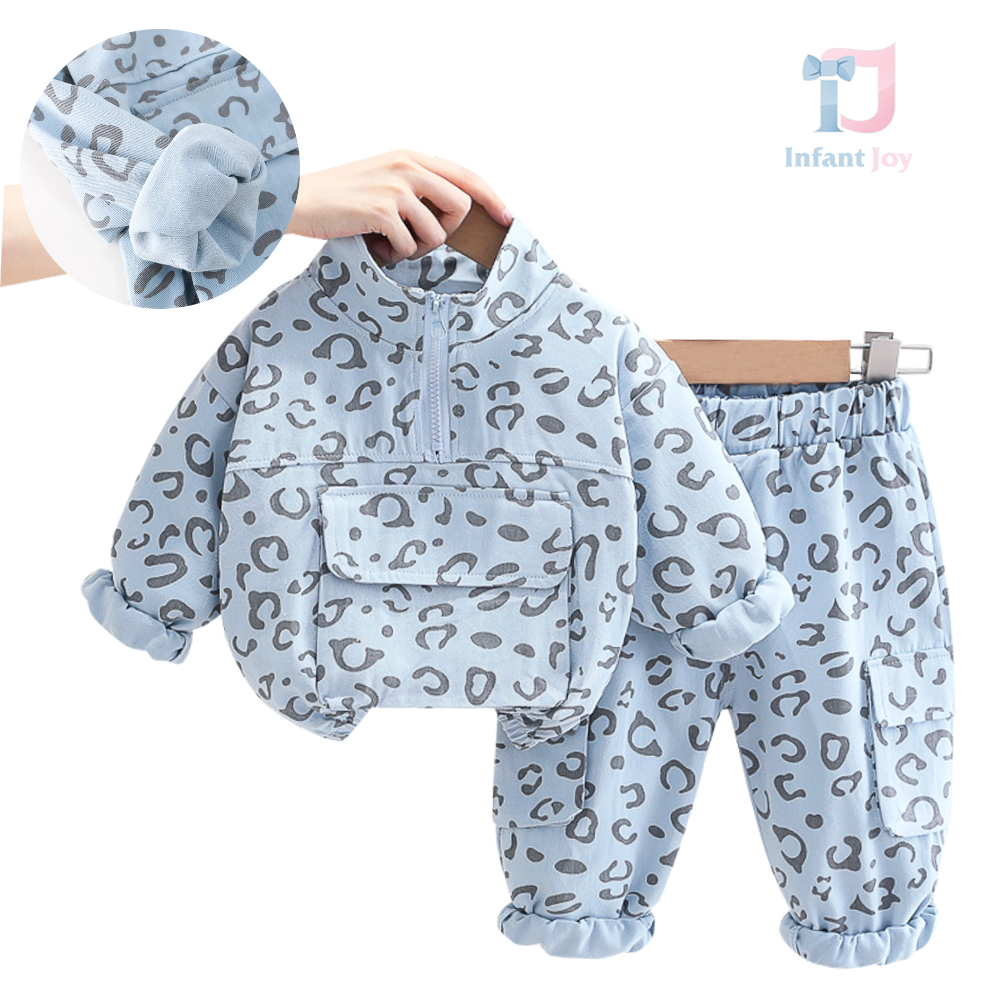 Sportowy komplet 2-częściowy z nowoczesną kurtką typu bomber i wysokim kołnierzem Skyblue Leopard