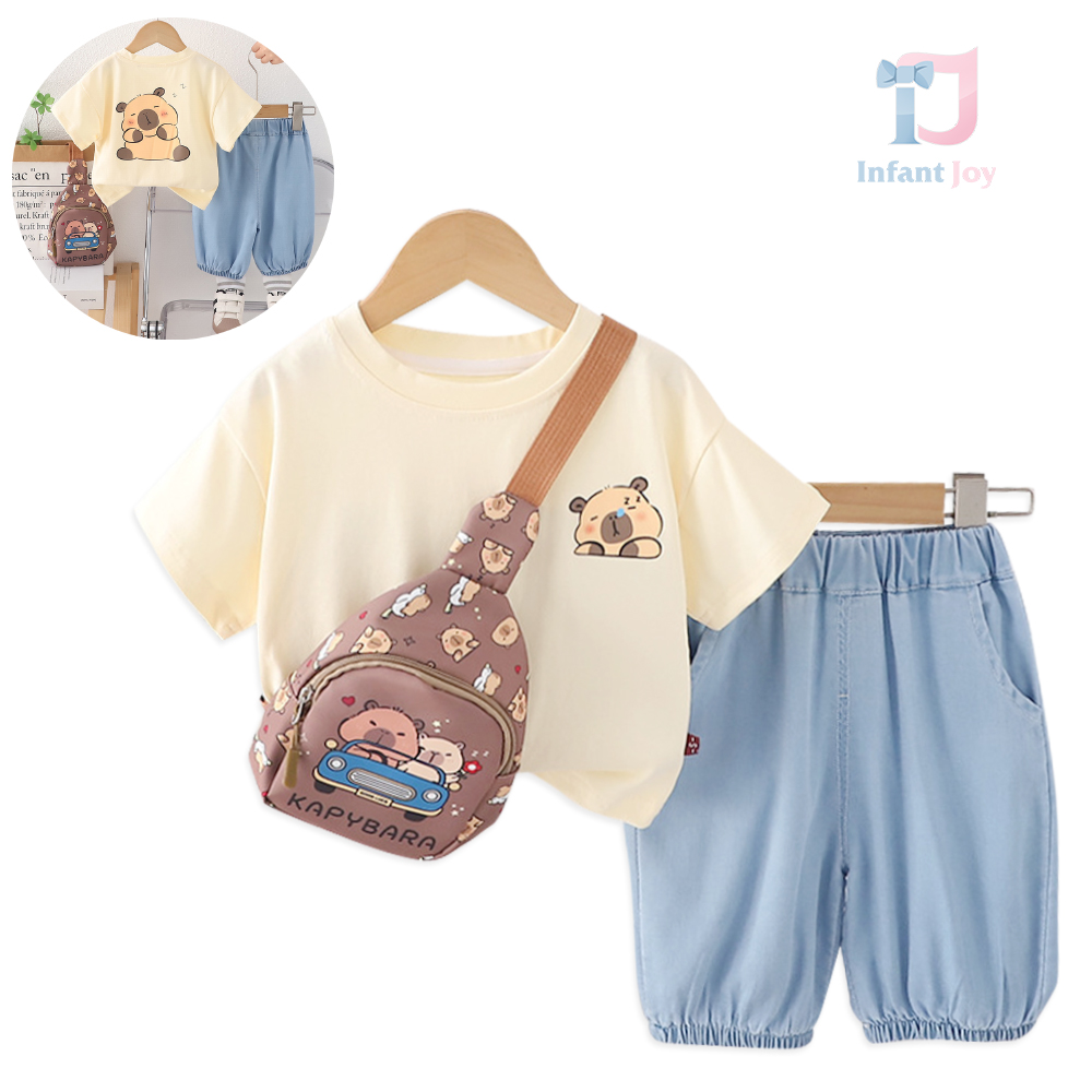 Zestaw WanderBear składający się z 3 części: koszulki z nadrukiem, szortów jeansowych i torby crossbody