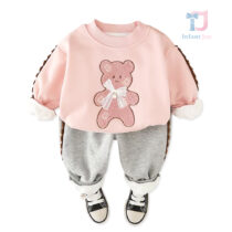 Dwuczęściowy komplet składający się z bluzy i spodni ocieplanych z aplikacjami Softy Bear Pink