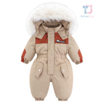 Nieprzemakalny kombinezon zimowy z kapturem i obfitym futrzanym obszyciem Winter Ridge Beige